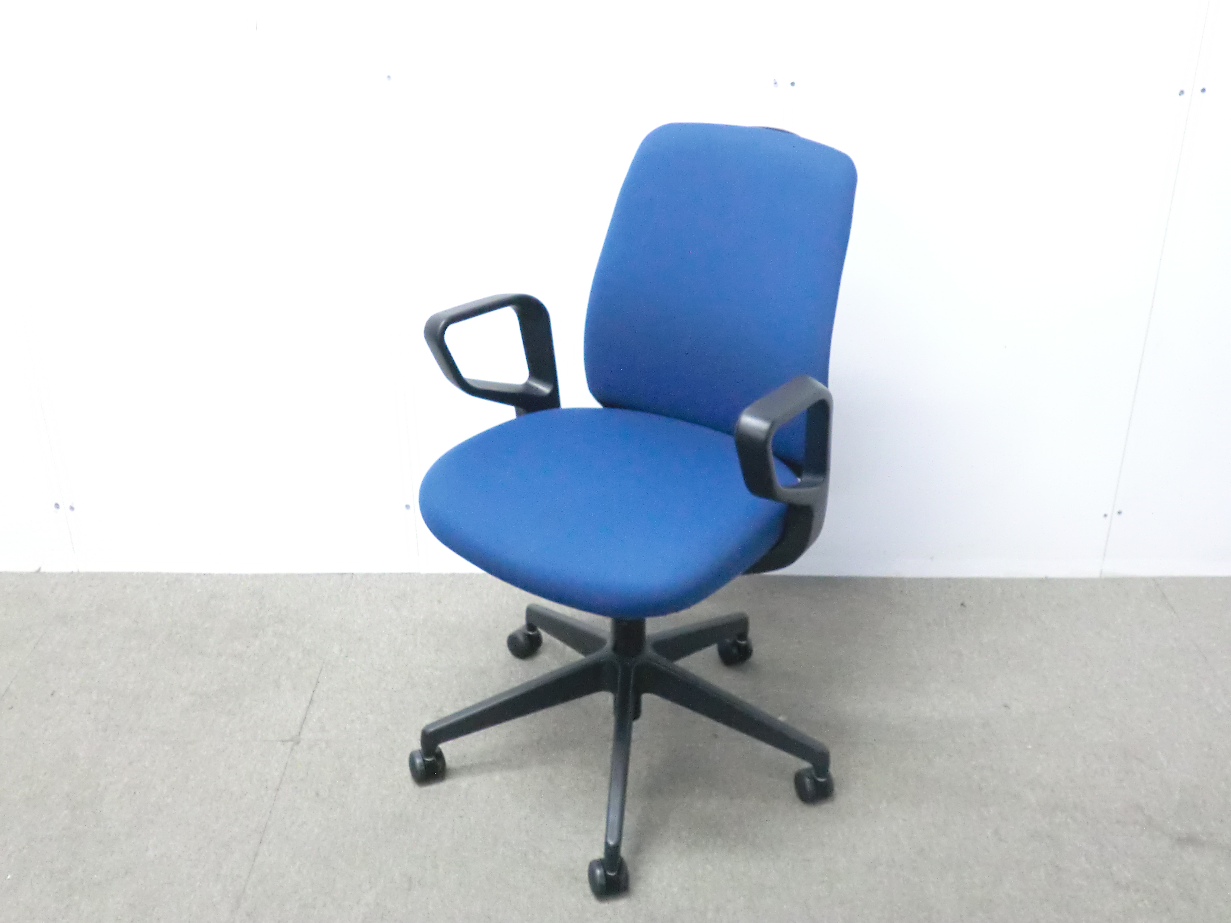 コクヨ / エルア / ブルー / CO2S-B101C 【中古】 OAチェア肘有