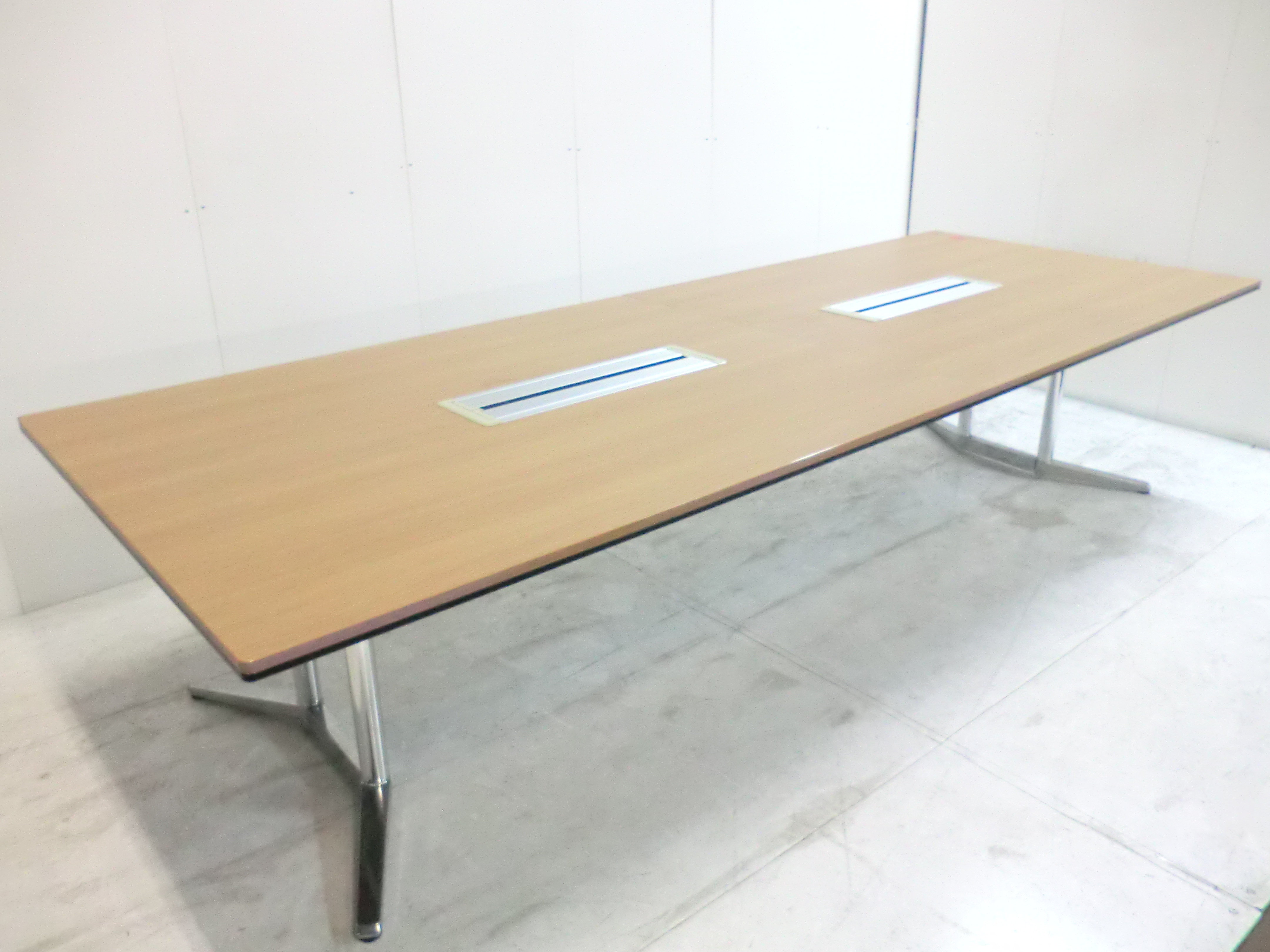 オカムラ/ラティオ / 木目調 / 【中古】 大会議テーブル