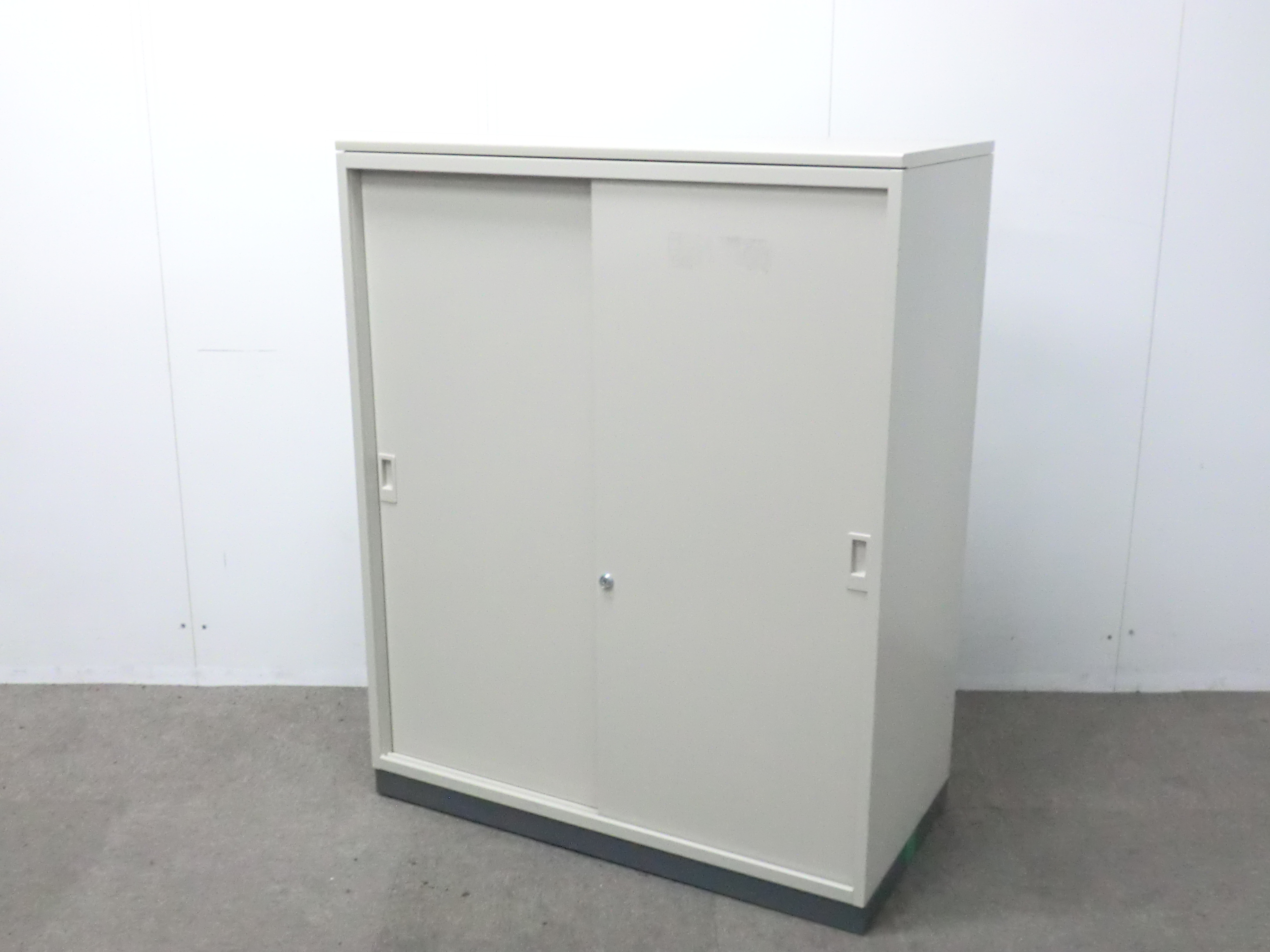 コクヨ / BWN/ニュ ーグレー / 【中古】 引違い書庫