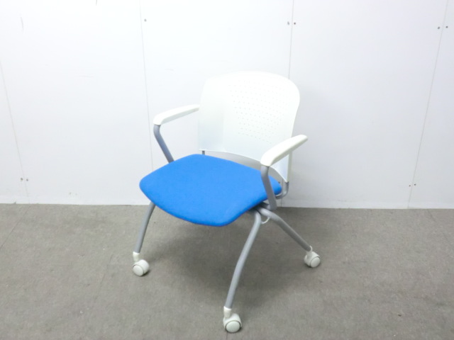 アイコ / ブルー / 【中古】 カートチェア