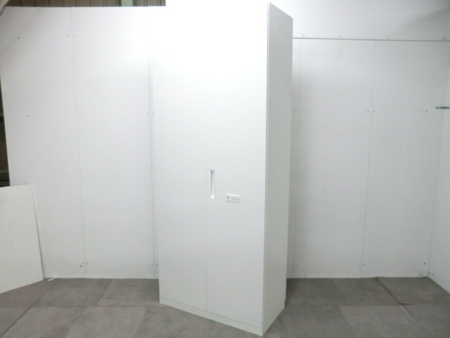 コクヨ/エディア/ホワイト / 【中古】 両開きキャビネット