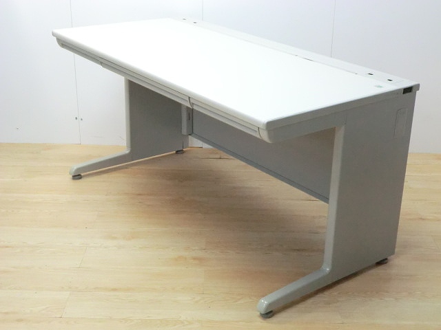 平デスク オカムラ SD-e 73174/1000347-1