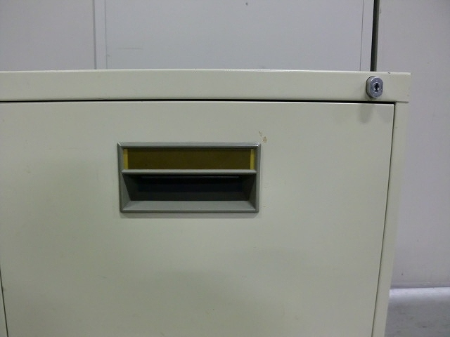 ファイルキャビネット プラス アイボリー 70942/ 1000671-1