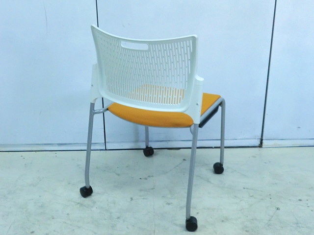 オカムラ/オレンジ/70173/カートチェア