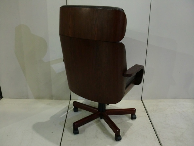 役員チェア イトーキ R-1タイプ 71896/0-200001002937-1