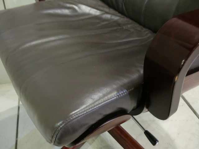 役員チェア イトーキ R-1タイプ 71896/0-200001002937-1