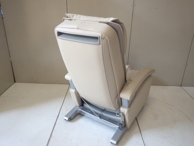 マッサージチェア ナショナ アイボリー 73892/1003742-1