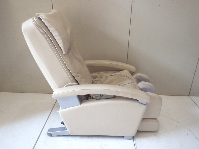 マッサージチェア ナショナ アイボリー 73892/1003742-1