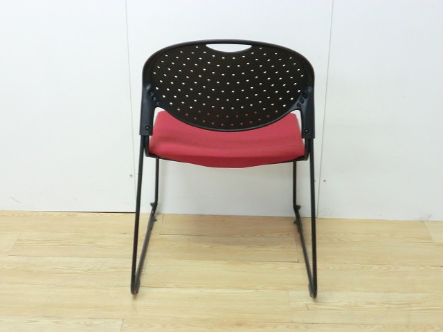 スタッキングチェア イトーキ レッド 68999/ 1040144-1