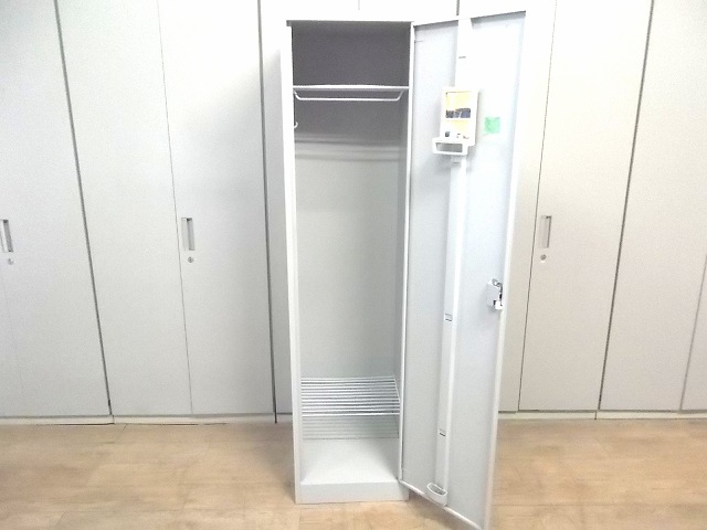 ロッカー1人用 オカムラ FZ ニューグレー 73809/1043146-1